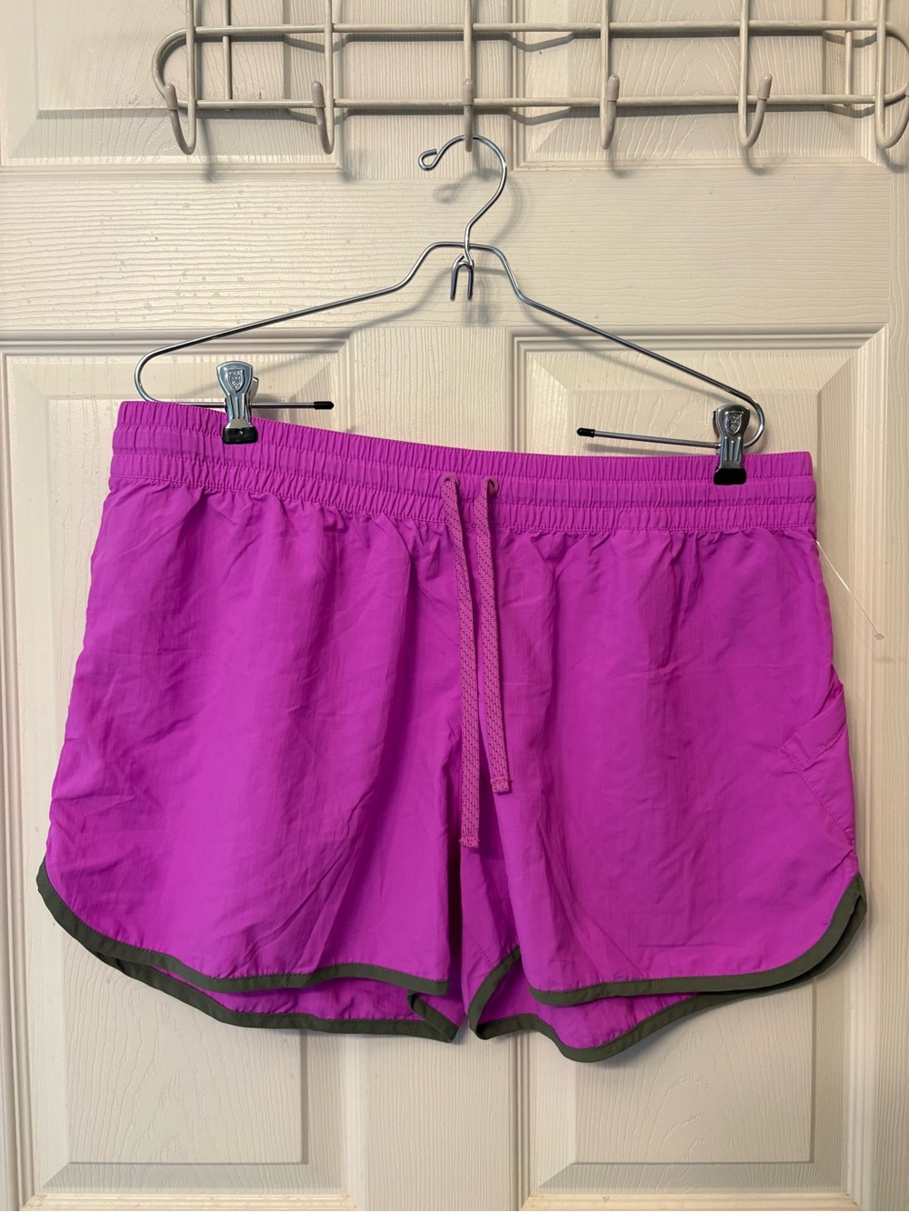 Columbia Purple Athletic Shorts Womens Elastic Waist Pull On Drawstring XL